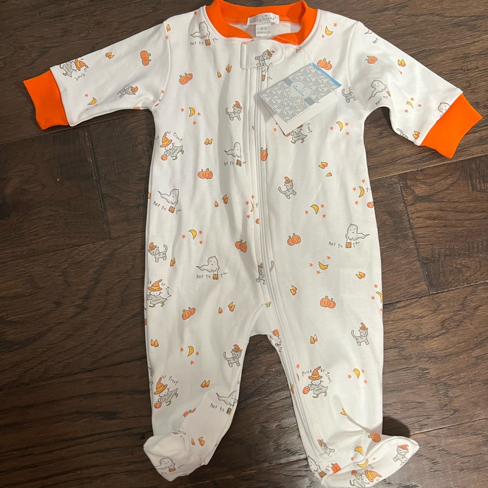 Kissy Kissy Trick or Treat Print Footie with Zipper